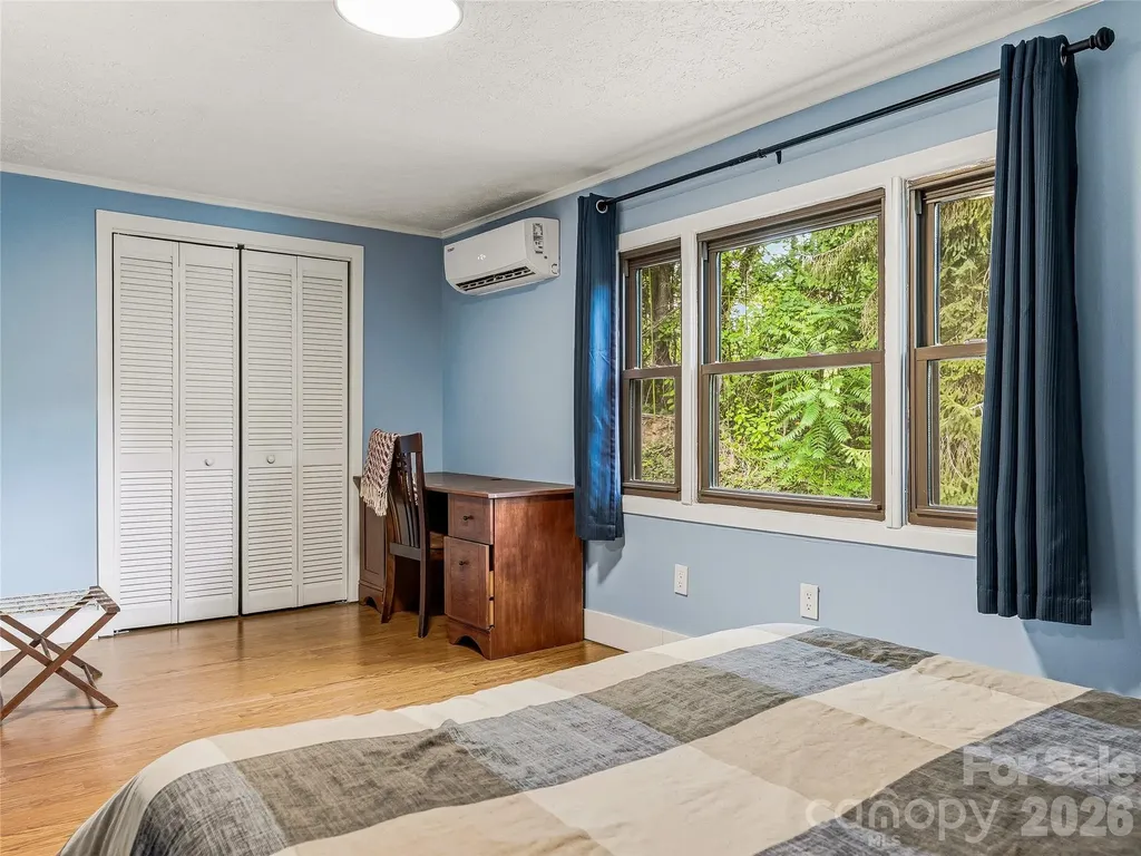 355 London Road Asheville NC 28803