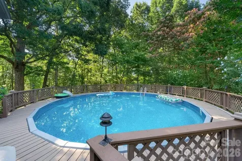 8418 Pine Hill Road Charlotte NC 28227