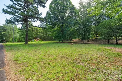 8418 Pine Hill Road Charlotte NC 28227