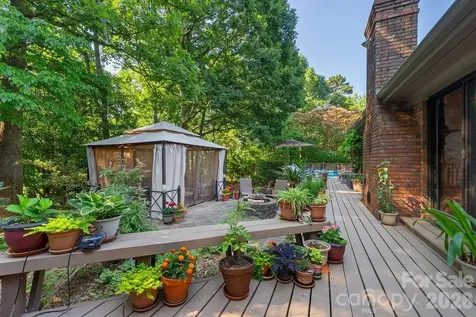 8418 Pine Hill Road Charlotte NC 28227