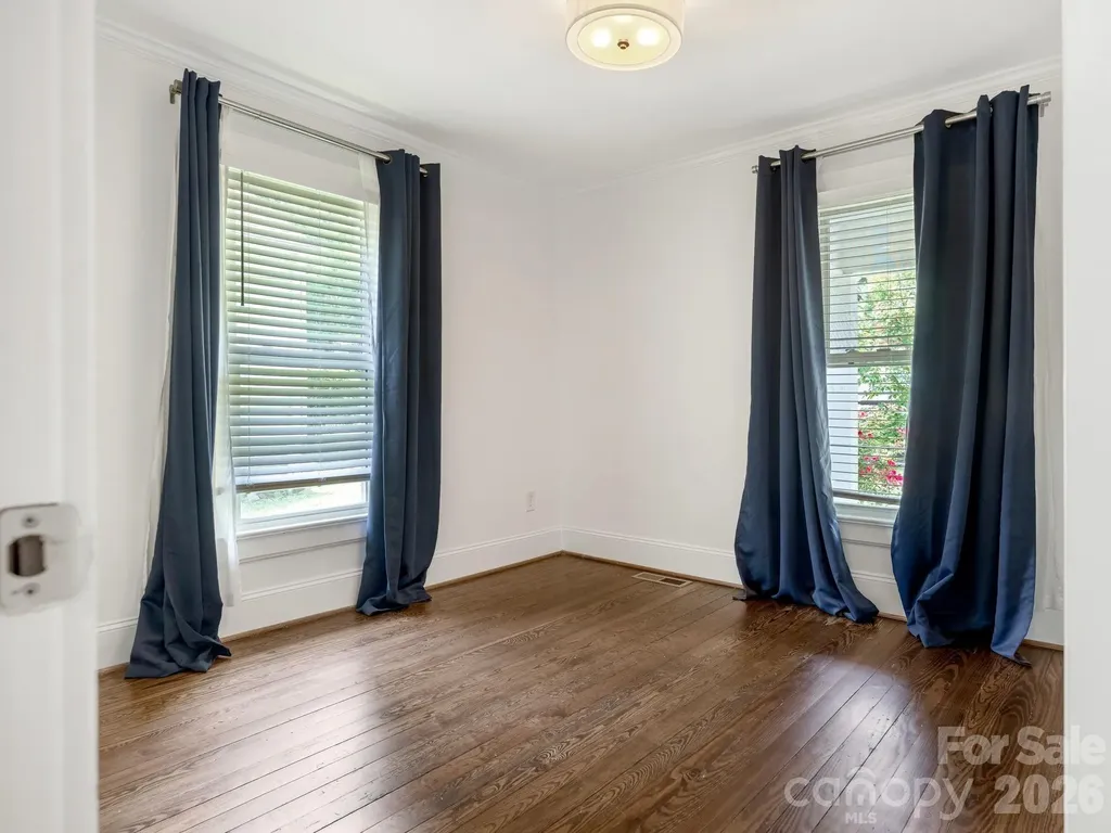 1830 Logie Avenue Charlotte NC 28205