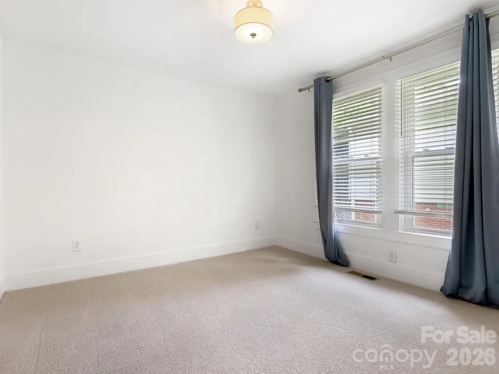 1830 Logie Avenue Charlotte NC 28205