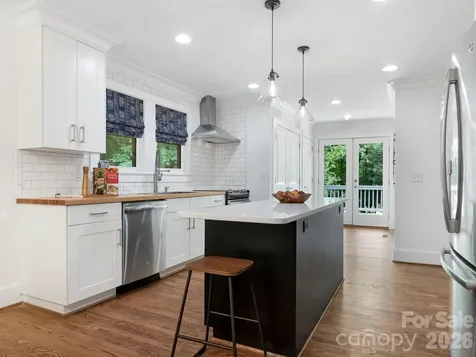 1830 Logie Avenue Charlotte NC 28205