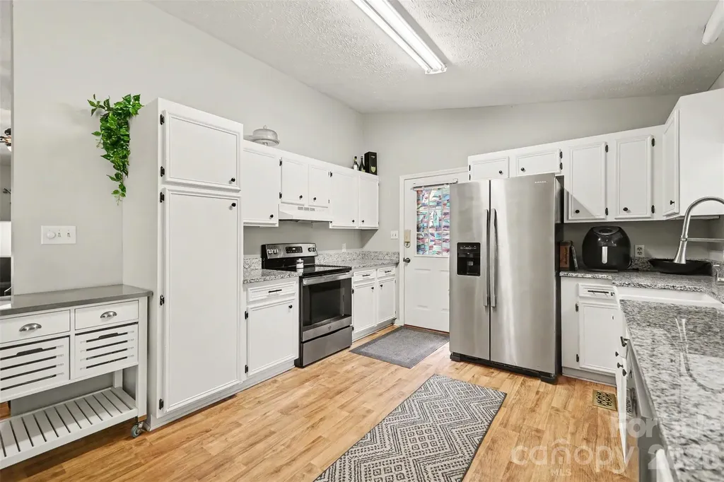 4432 Bennett Road Morganton NC 28655