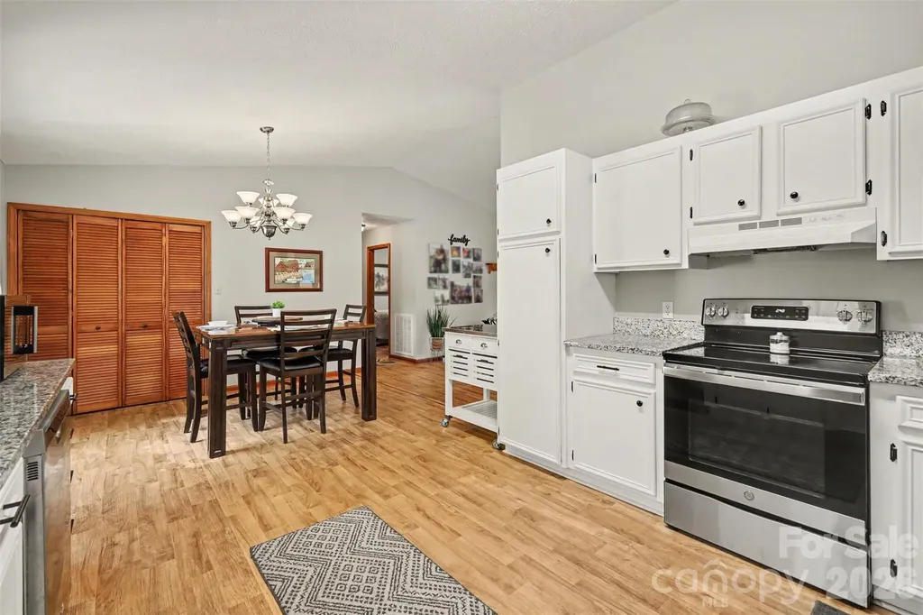 4432 Bennett Road Morganton NC 28655