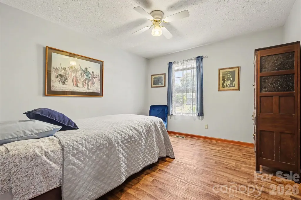 4432 Bennett Road Morganton NC 28655