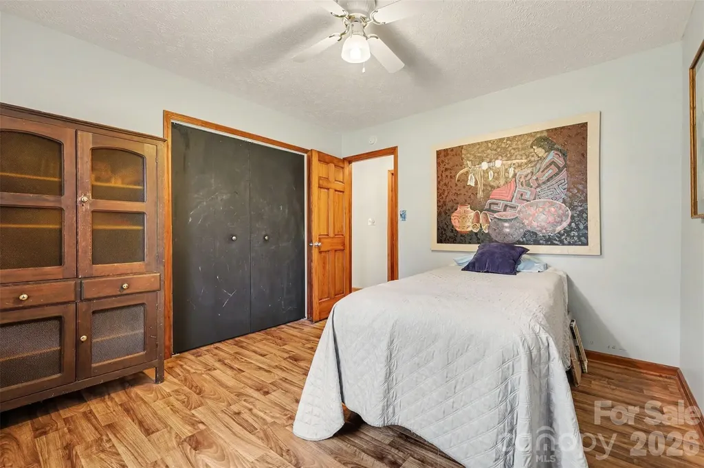4432 Bennett Road Morganton NC 28655