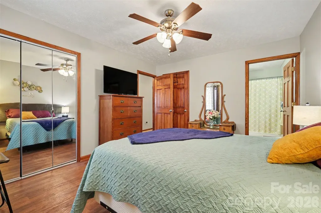 4432 Bennett Road Morganton NC 28655