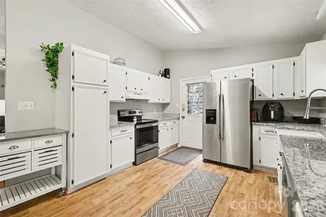 4432 Bennett Road Morganton NC 28655