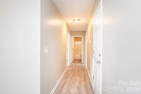 1337 Gallatin Lane Hudson NC 28638
