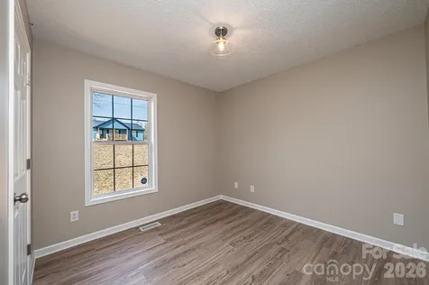 1337 Gallatin Lane Hudson NC 28638