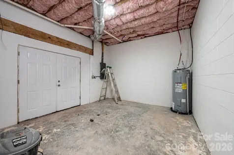 1337 Gallatin Lane Hudson NC 28638