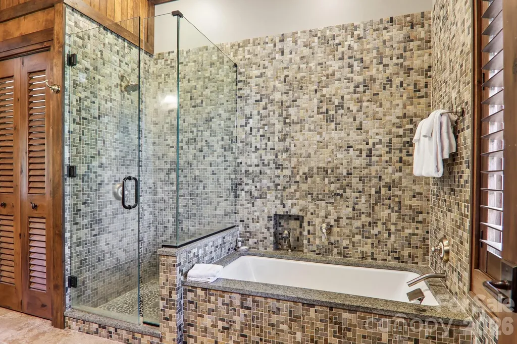 410 Lakewood Drive Bryson City NC 28713