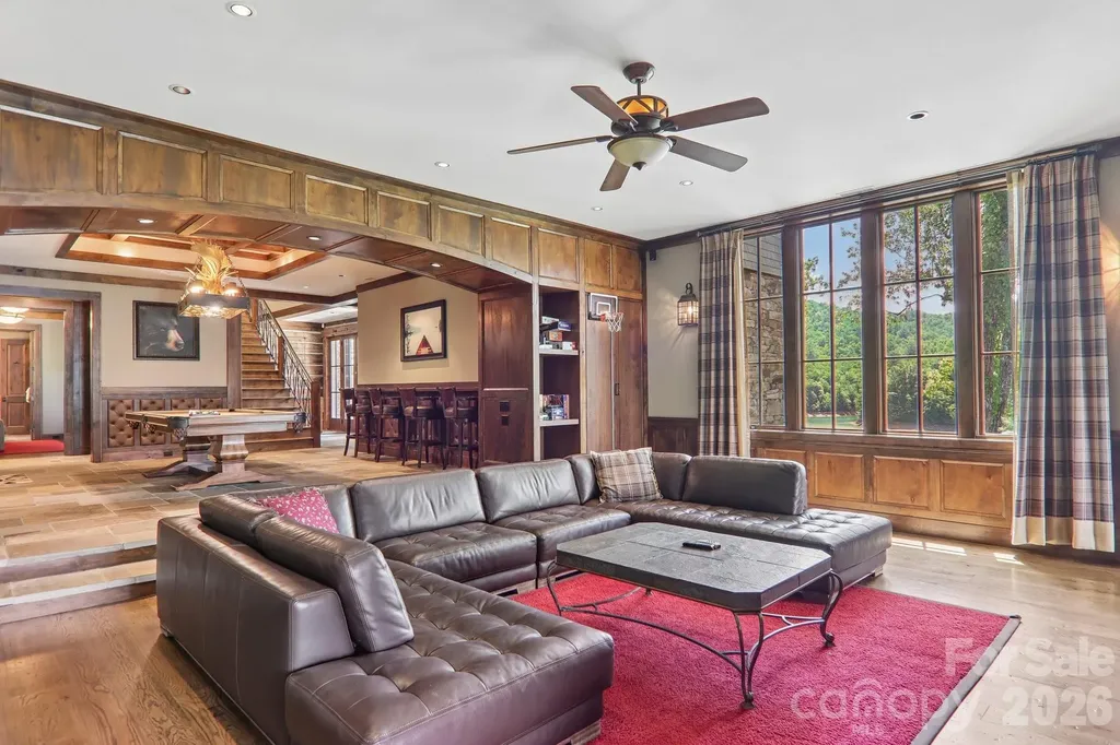 410 Lakewood Drive Bryson City NC 28713