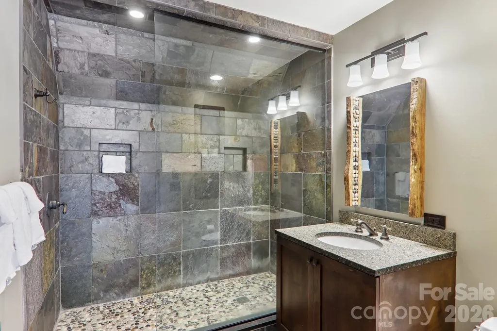 410 Lakewood Drive Bryson City NC 28713