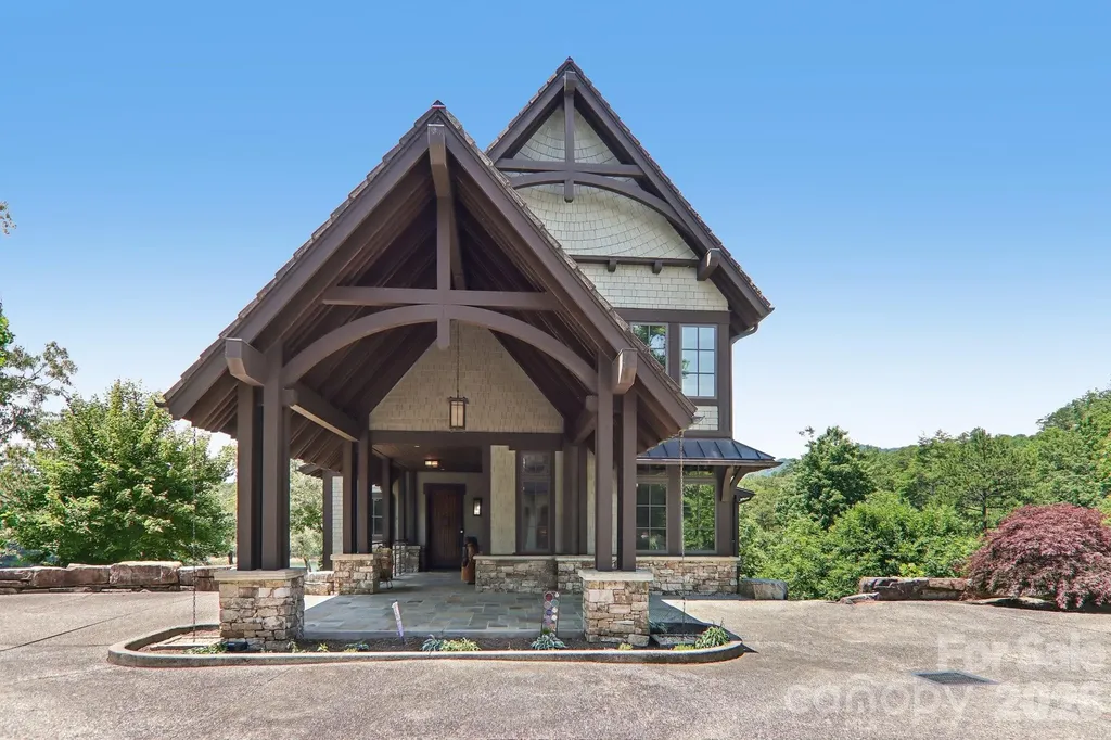 410 Lakewood Drive Bryson City NC 28713