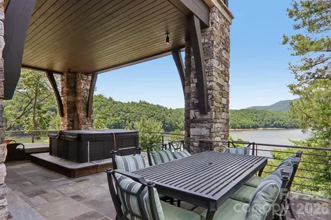 410 Lakewood Drive Bryson City NC 28713
