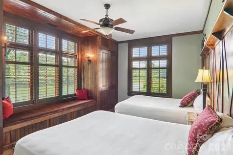 410 Lakewood Drive Bryson City NC 28713