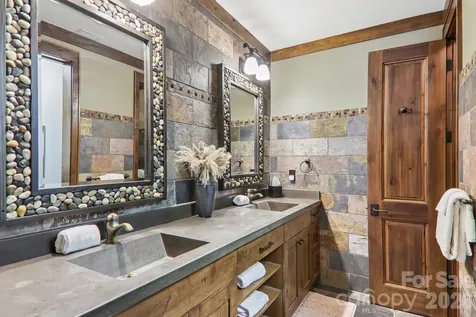 410 Lakewood Drive Bryson City NC 28713