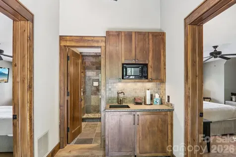 410 Lakewood Drive Bryson City NC 28713