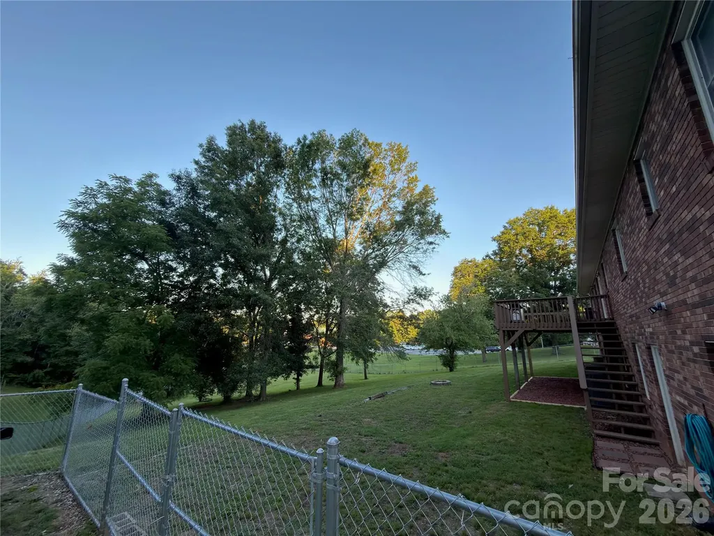 1692 Pads Road North Wilkesboro NC 28659
