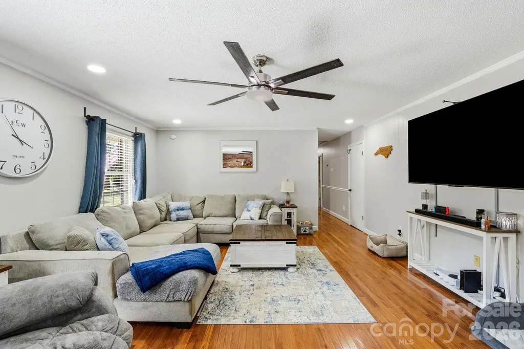 1692 Pads Road North Wilkesboro NC 28659