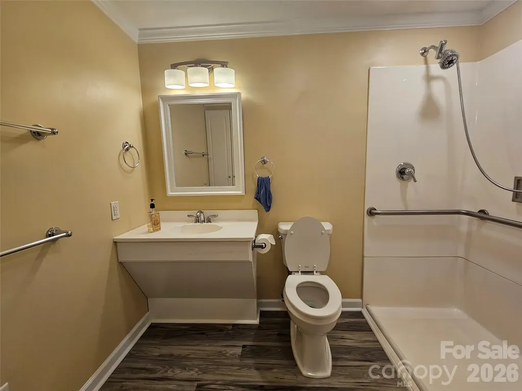 201 Country Club Circle Shelby NC 28150