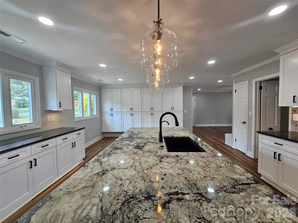 201 Country Club Circle Shelby NC 28150