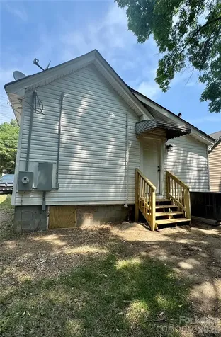 269 Academy Avenue NW Concord NC 28025