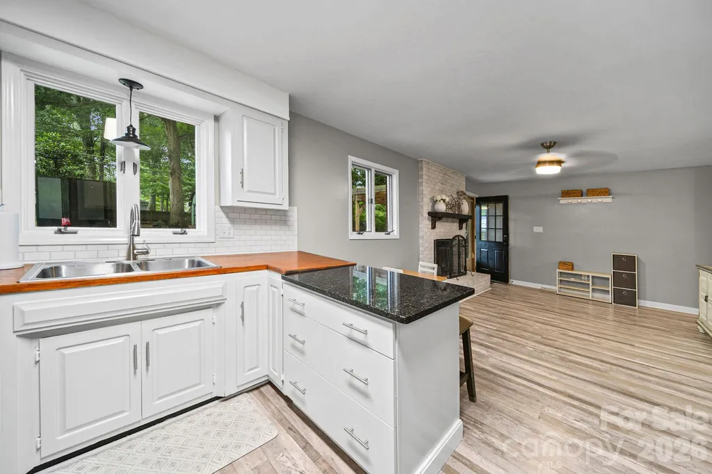 406 S Magnolia Street Mooresville NC 28115
