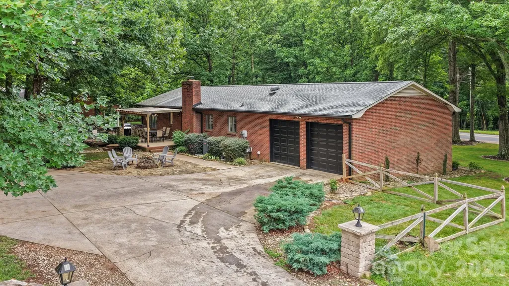 406 S Magnolia Street Mooresville NC 28115