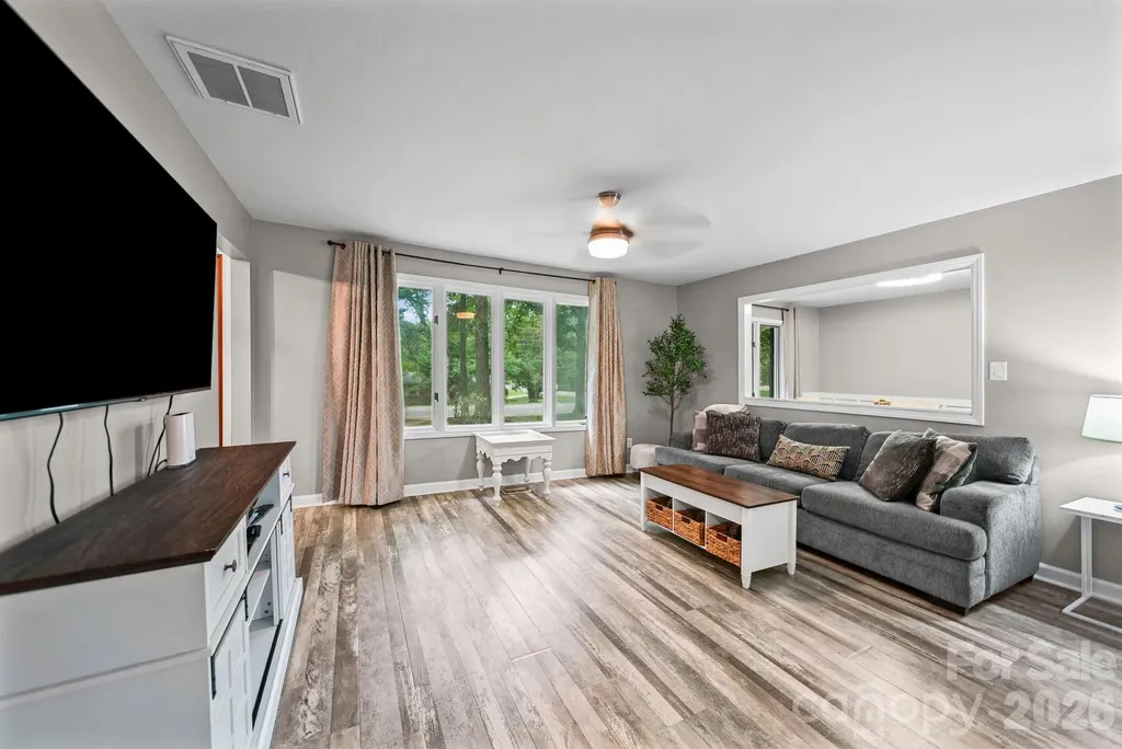 406 S Magnolia Street Mooresville NC 28115