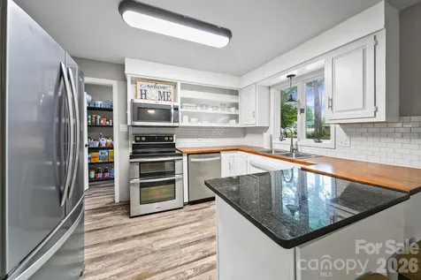 406 S Magnolia Street Mooresville NC 28115