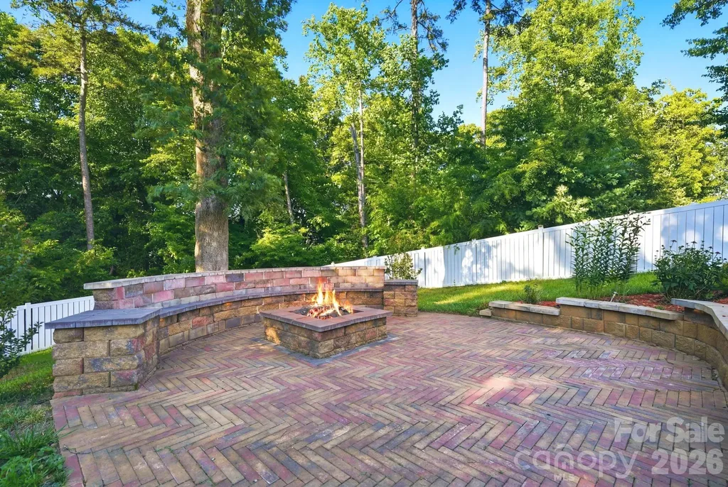 1574 Robinson Oaks Drive Gastonia NC 28054