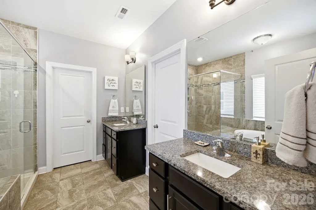1574 Robinson Oaks Drive Gastonia NC 28054