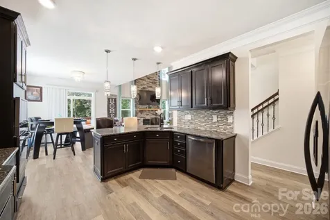 1574 Robinson Oaks Drive Gastonia NC 28054