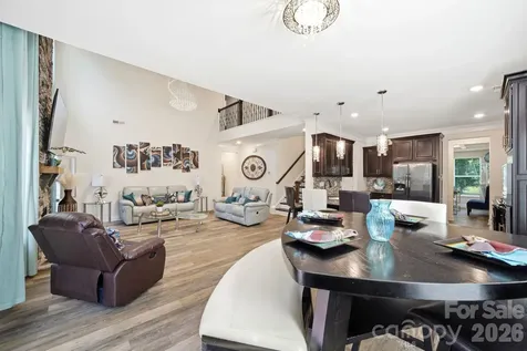 1574 Robinson Oaks Drive Gastonia NC 28054
