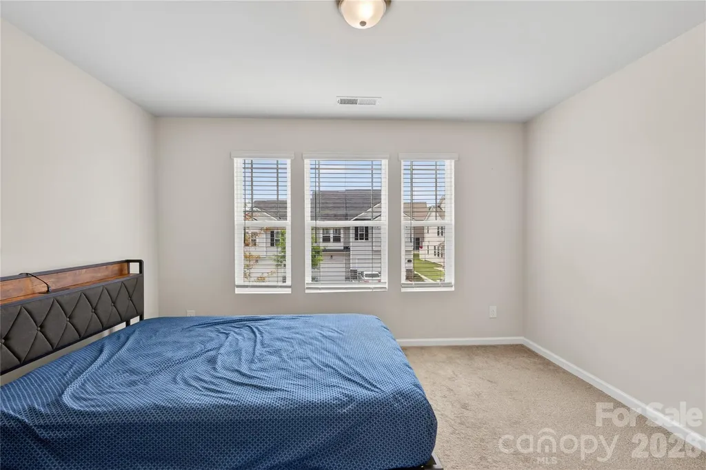 1211 Bigelow Street Charlotte NC 28269