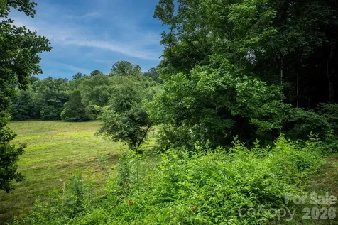 3122 Zion Church Road Hickory NC 28602