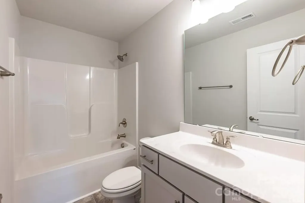 5147 Colchester Court Catawba NC 28609