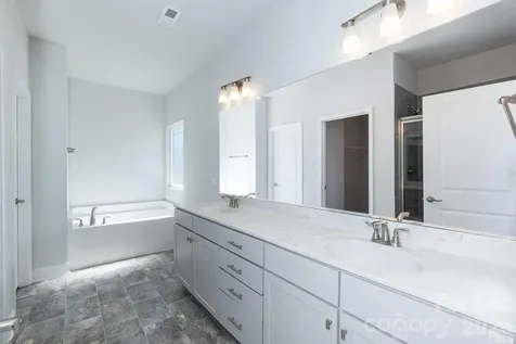 5147 Colchester Court Catawba NC 28609