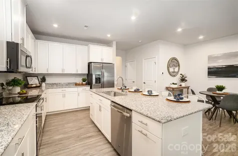 407 Park Meadows Drive Matthews NC 28104