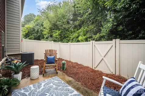 407 Park Meadows Drive Matthews NC 28104