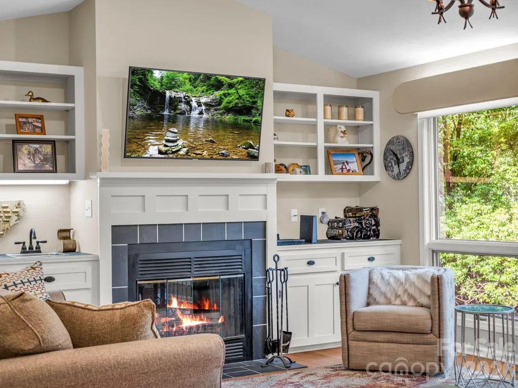 59 Agaliha Lane Brevard NC 28712