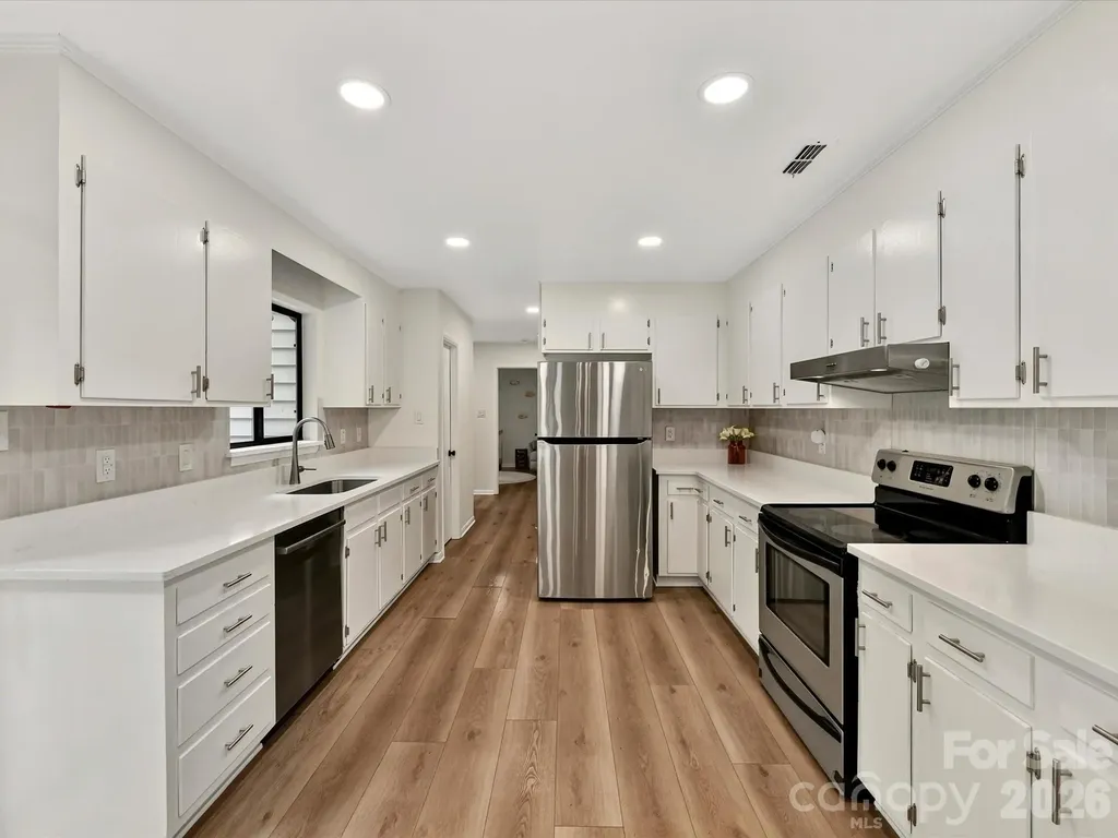 7908 Serendipity Lane Charlotte NC 28277