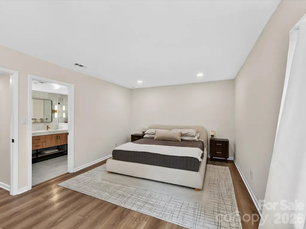 7908 Serendipity Lane Charlotte NC 28277