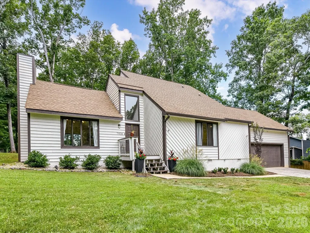 7908 Serendipity Lane Charlotte NC 28277