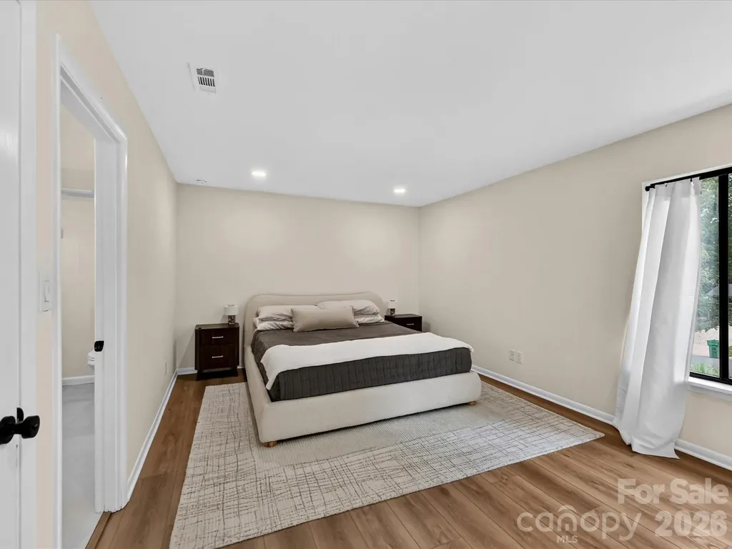 7908 Serendipity Lane Charlotte NC 28277