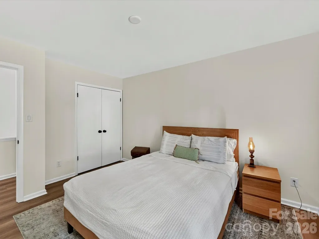 7908 Serendipity Lane Charlotte NC 28277