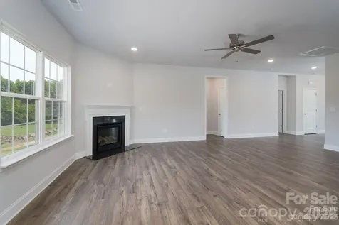 5143 Colchester Court Catawba NC 28609